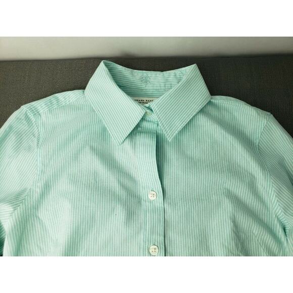 Banana Republic Button Down Career Shirt Blouse Women's size 4 Plaid - Picture 3 of 7